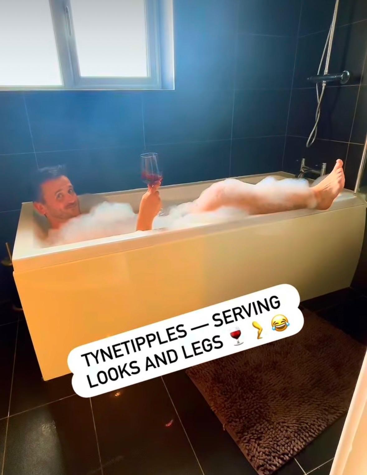 TyneTipples Instagram reel, Serving Looks and Legs